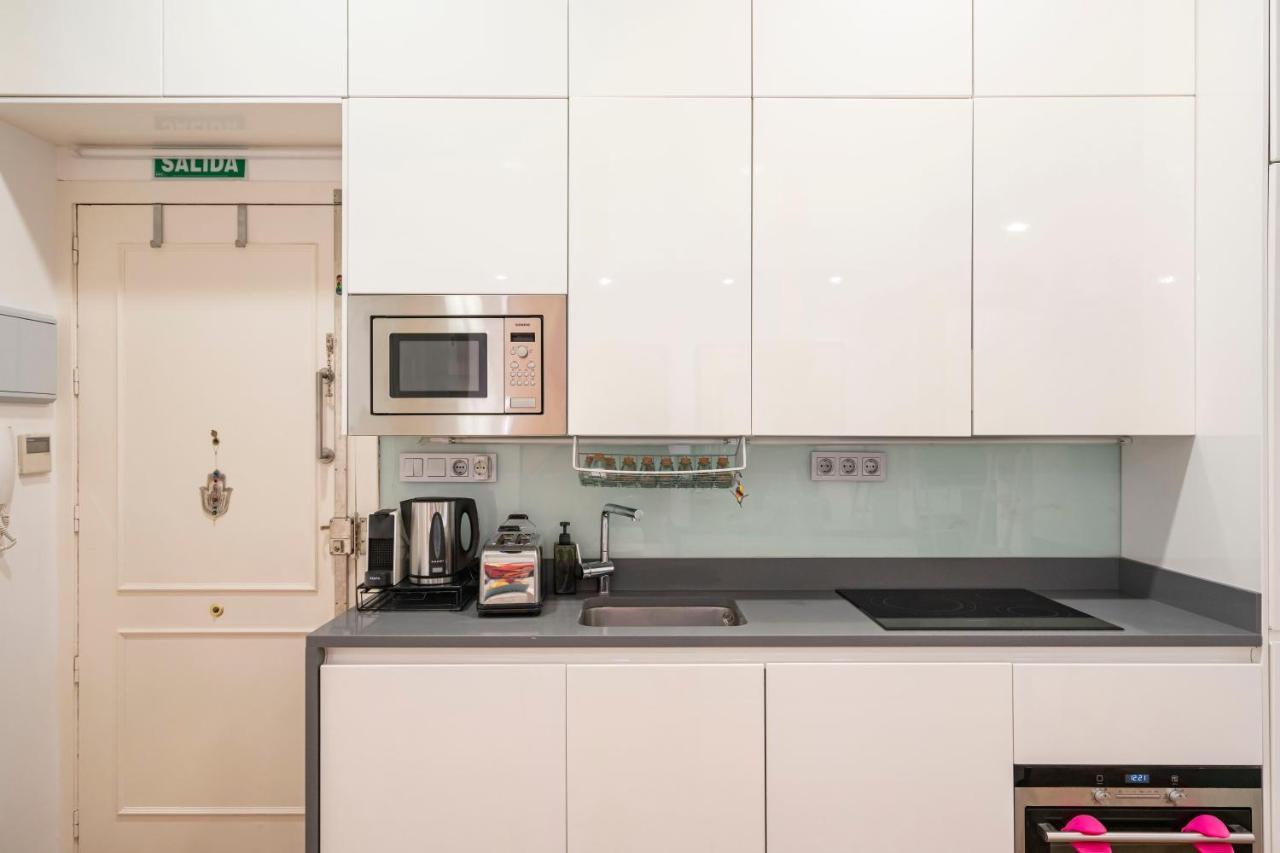 For You Rentals Apartment Temporal In The Center Of Madrid Esl5 エクステリア 写真